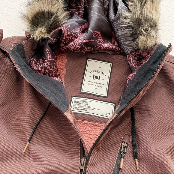 L1 Premium Goods Women's Fairbanks Jacket, Rose - Picture 13 of 13